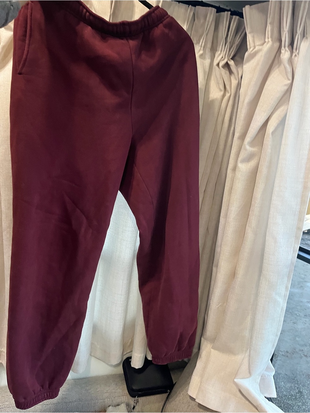 Aritzia Mega Fit Maroon Sweatpants